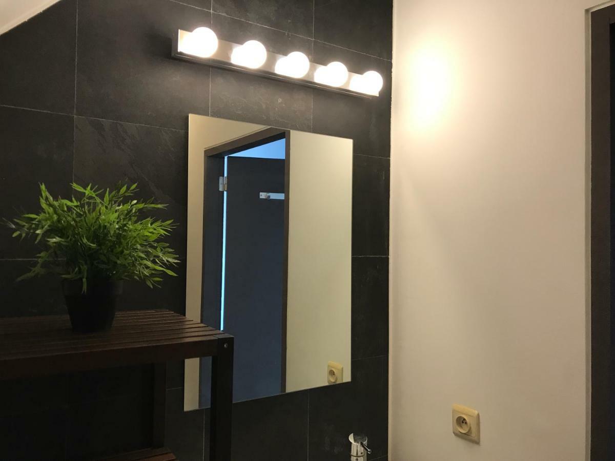 דירות בריסל Luxury Loft Duplex Penthouse Of 190M2 & Free Parking ! מראה חיצוני תמונה