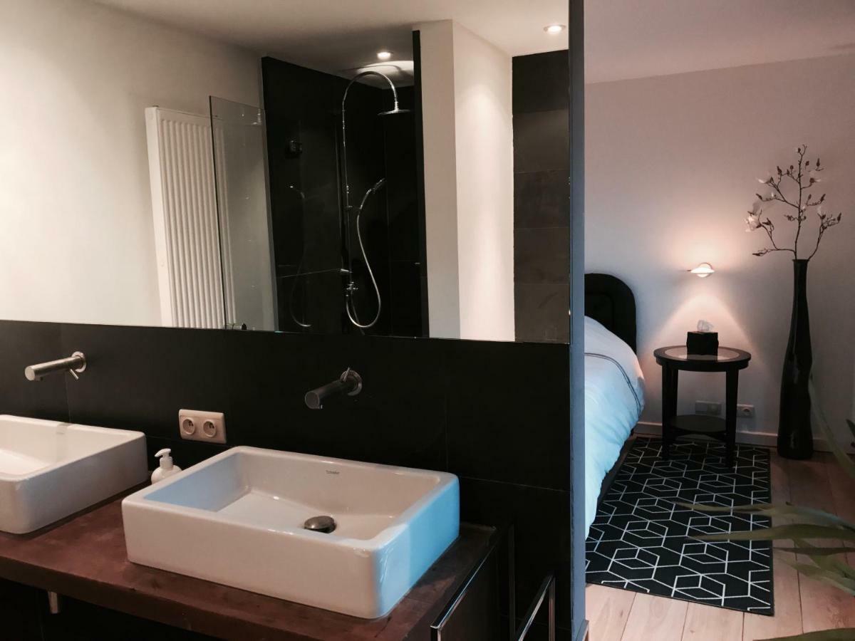 דירות בריסל Luxury Loft Duplex Penthouse Of 190M2 & Free Parking ! מראה חיצוני תמונה